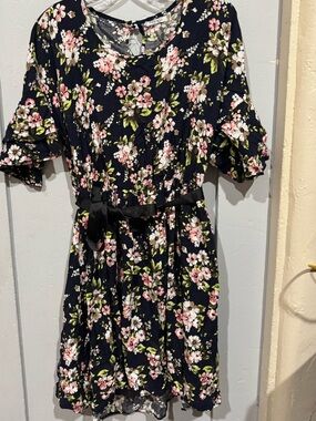 Navy Floral Short Dress